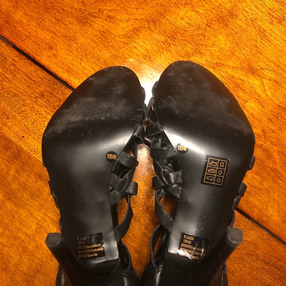 Sexy 3.5” leather heels - Picture 3 of 4